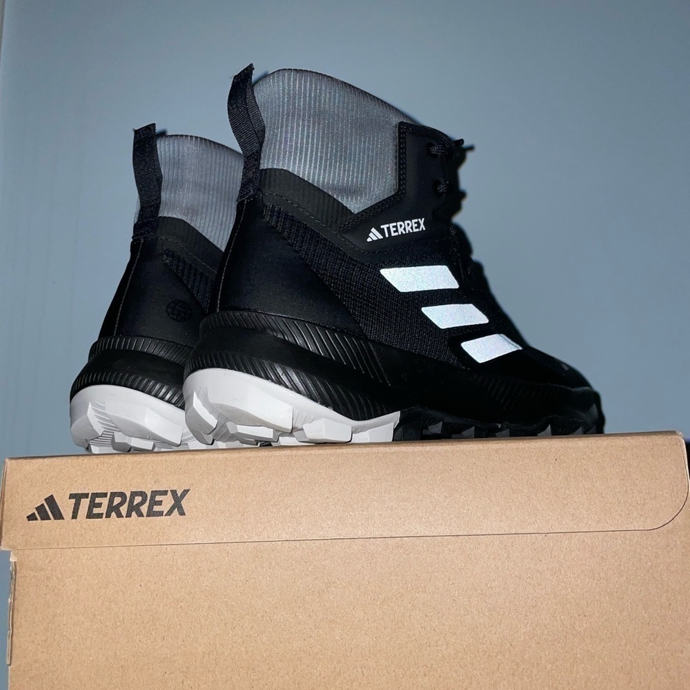 Terrex Women Rain.Rdy Hiking Sneakers - Picture 6 of 8